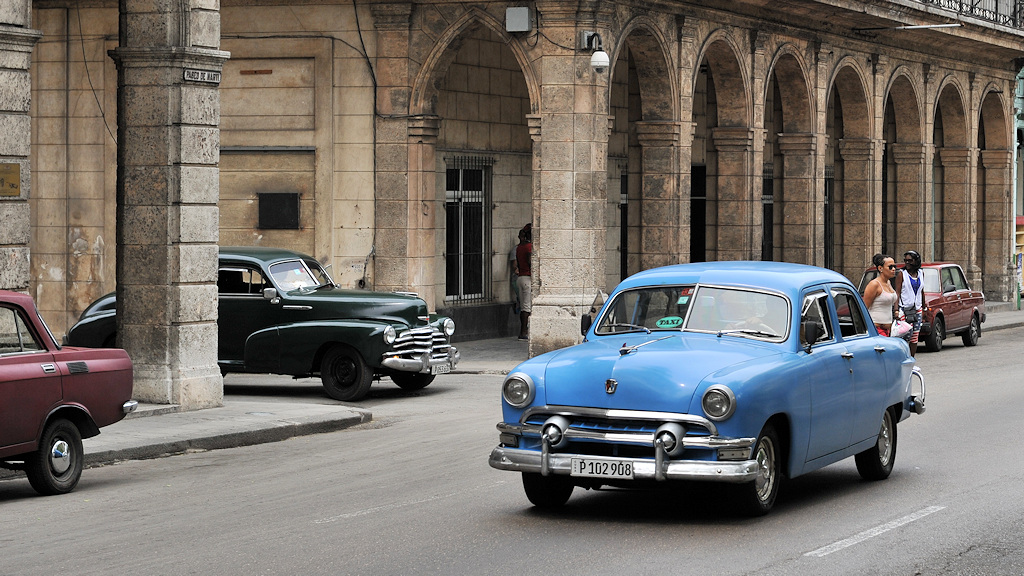Ford  in Havanna
1572