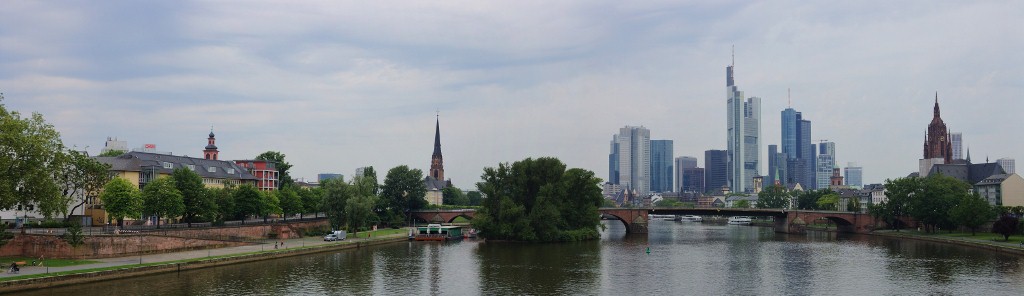 Frankfurt Montage