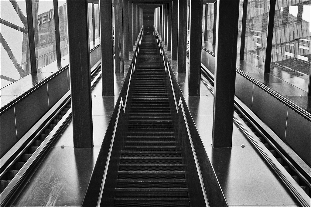 Friday Night - 28.10.2011 - Treppe sw