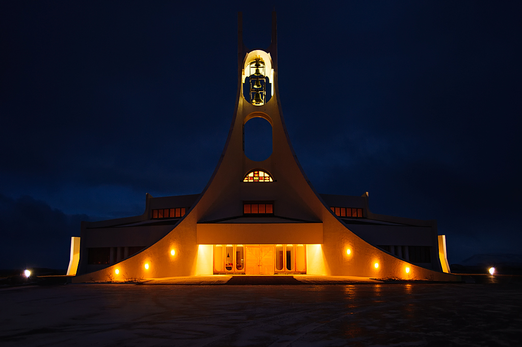 futuristische Kirchen