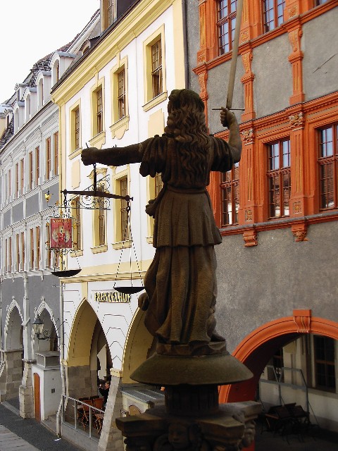 Görlitz, Untermarkt, Justizia am Rauthaus
