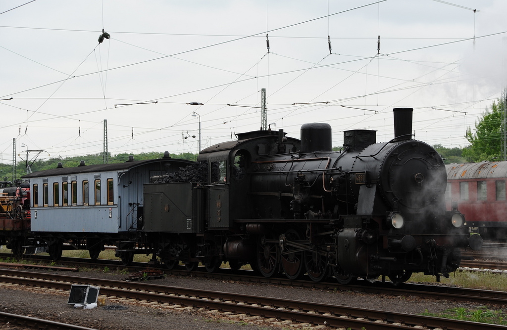 G8 4981