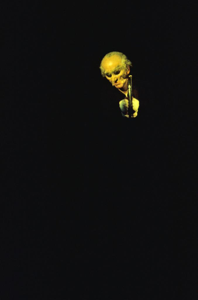 Genesis 1975 The Lamb Lies Down On Broadway Tour - Peter Gabriel, Zugabe Musical Box.
Konzert in Düsseldorf