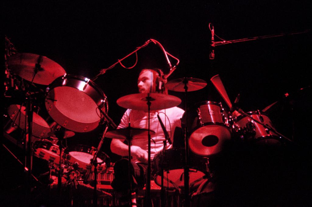 Genesis 1975 The Lamb Lies Down On Broadway Tour - Phil Collins.
Konzert in Düsseldorf