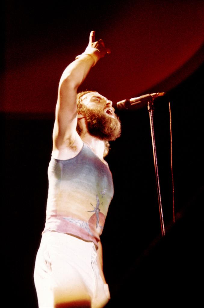 Genesis 1976 " A Trick Of The Tail" Tour -Konzert in Düsseldorf. Phil Collins