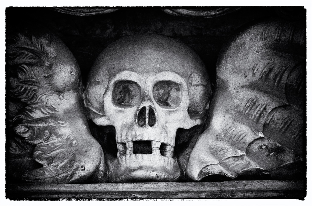 Gesandtenfriedhof an der Dreieinigkeitskirche Regensburg