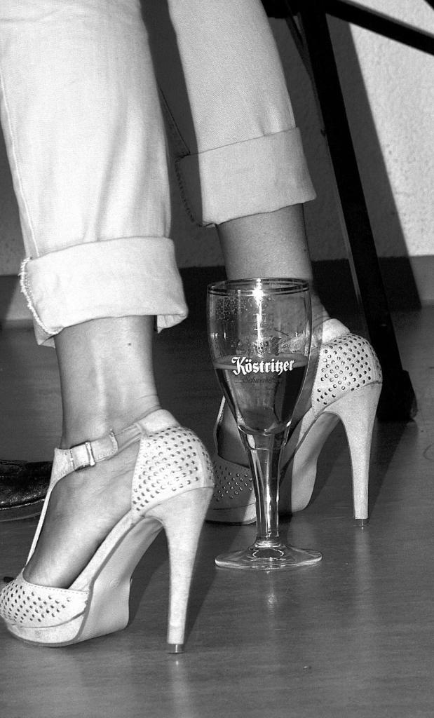 Glas 1
