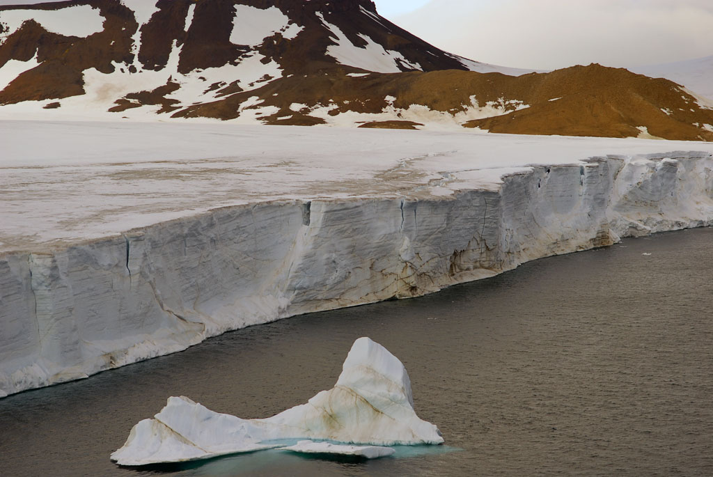 Gletscherabbruch von Champ Island