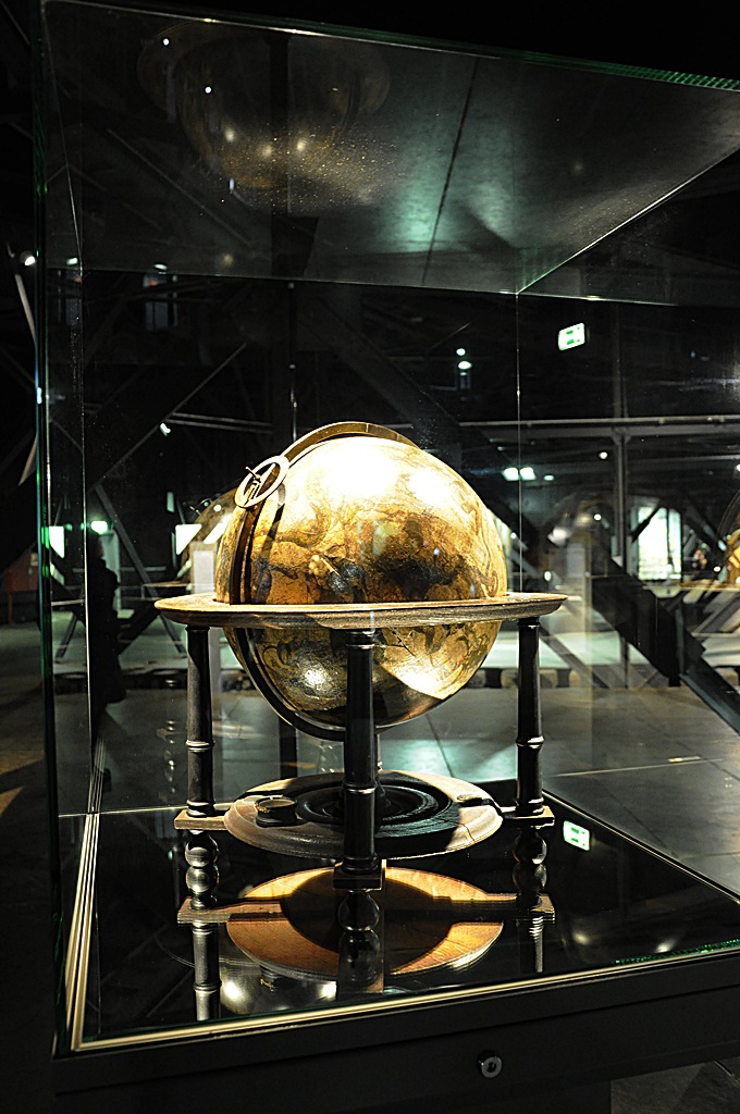 Globus