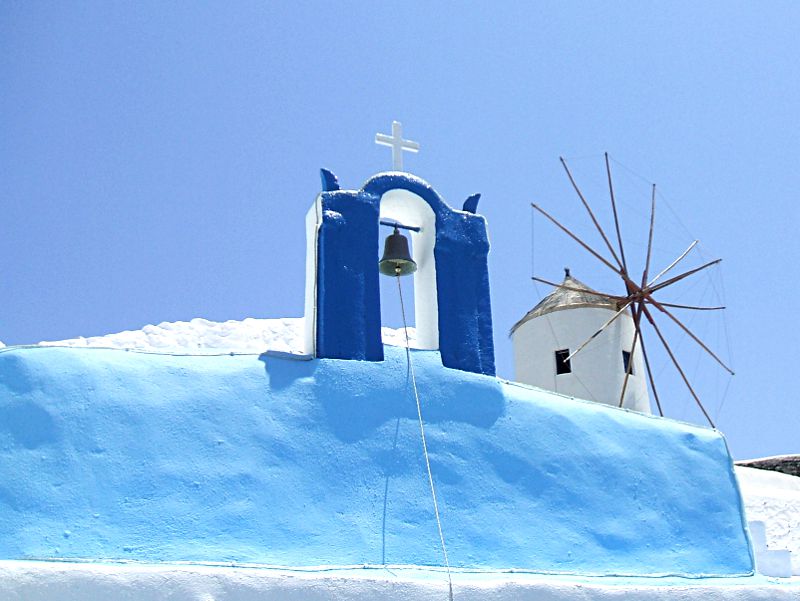 Glockenturm in Oia / Santorini
