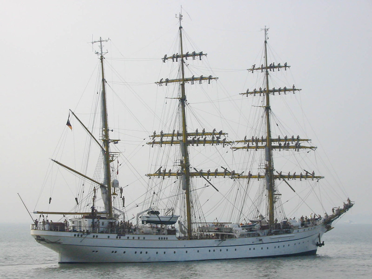 Gorch Fock Lissabon.jpg