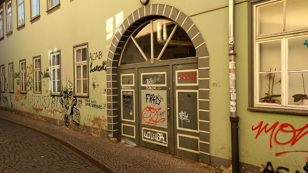 graffitti klein