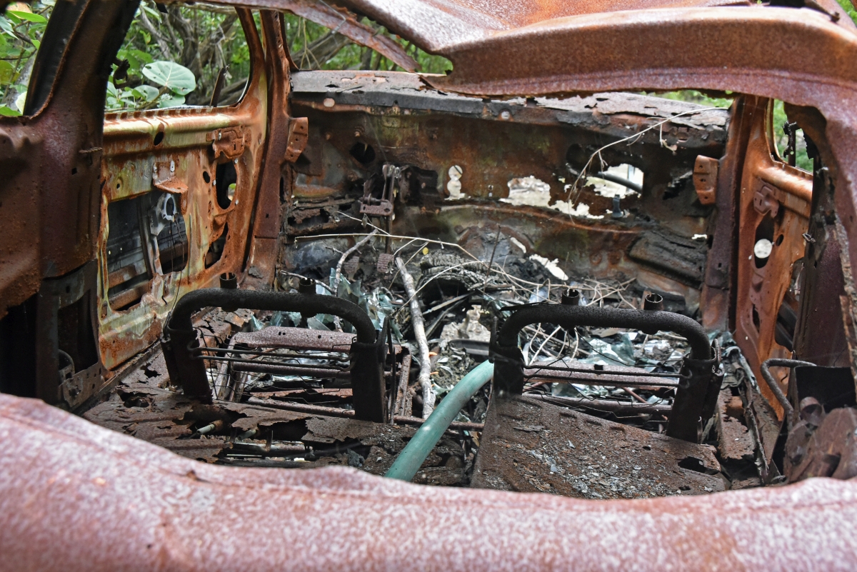 guadeloupe_autowrack_3.jpg