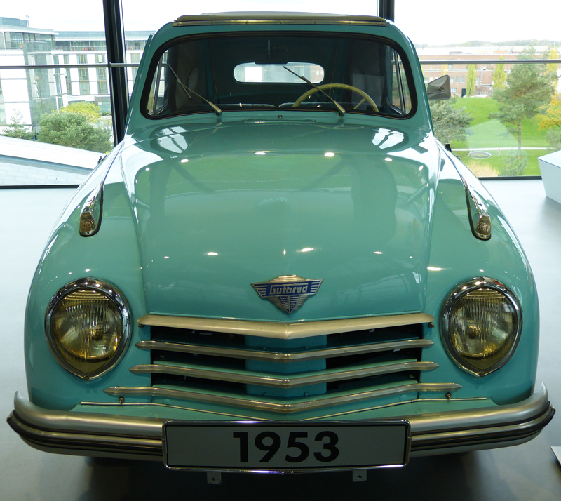 Gutbrod 700E