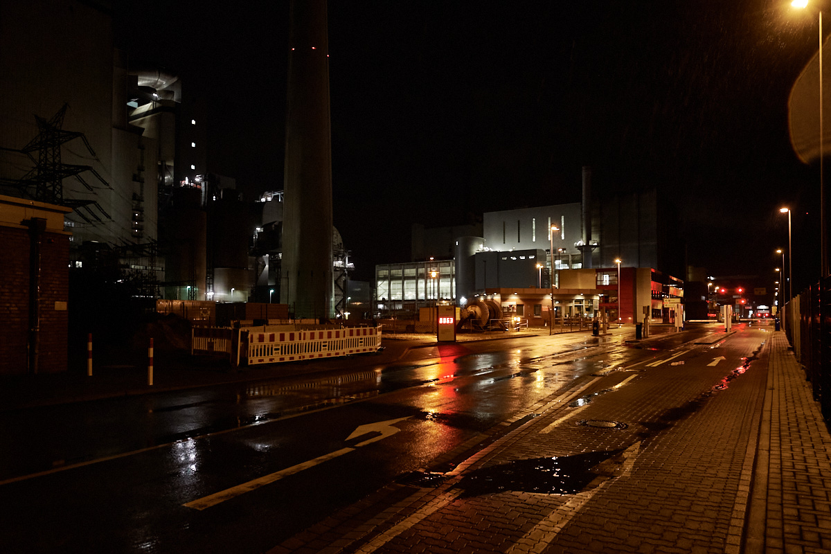Hafen Bremen bei Nacht 1.jpg