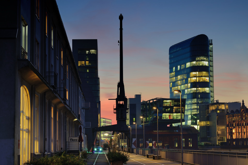 Hafen Düsseldorf @ blaue Stunde