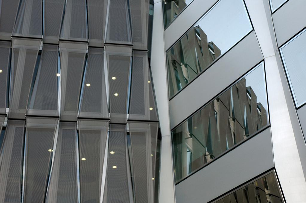Hauptgebäude der SIA
Verband der Ingenieure und Archithekten
an der Selnaustrasse in Zürich

http://tinyurl.com/3uh5zs