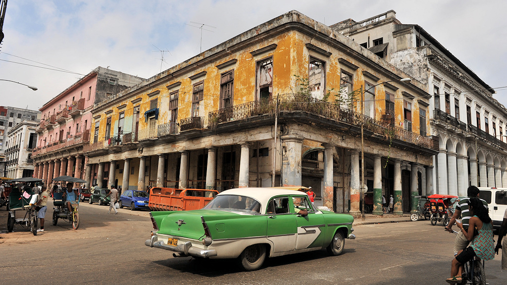 Hausecke in Havanna
4321