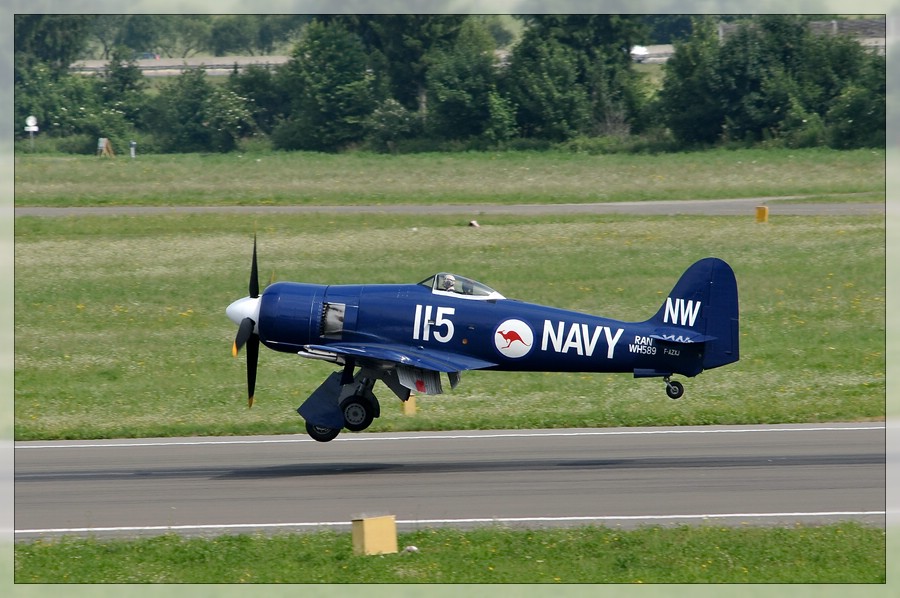 Hawker Sea Fury - 02