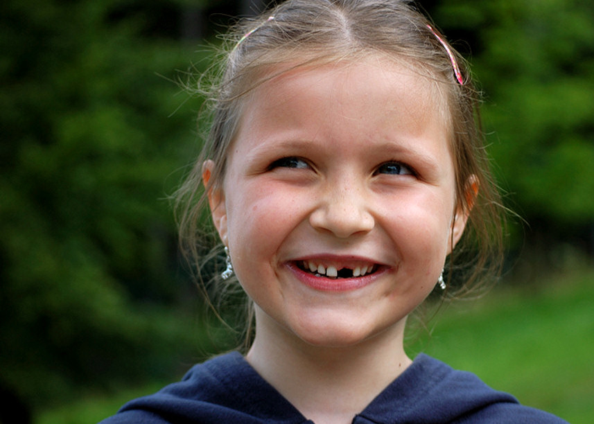 Heikes Tochter - Bearbeitung als Antwort zum Thema Kinderportrait:
http://www.nikon-fotografie.de/vbulletin/showpost.php?p=1065845&amp;postcount=1