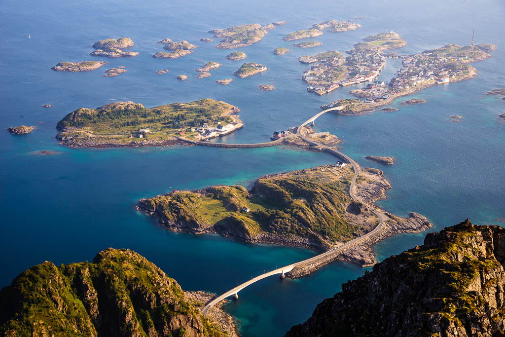 Henningsvær