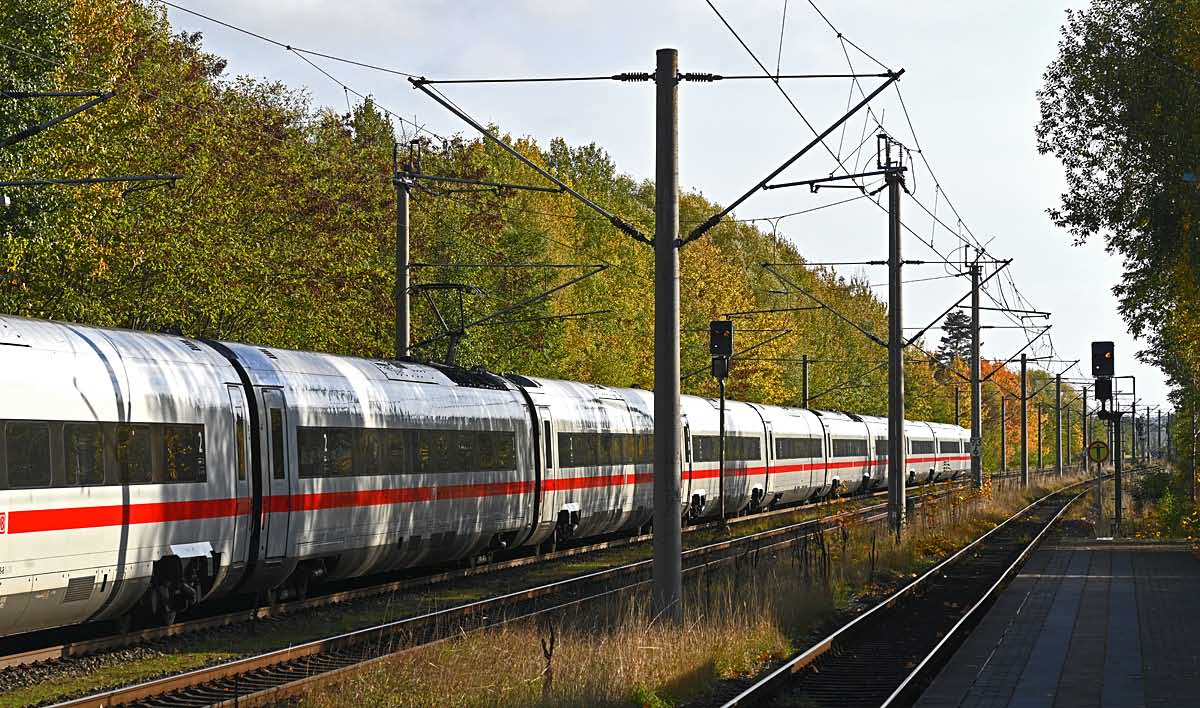 Herbstzug 2.jpg