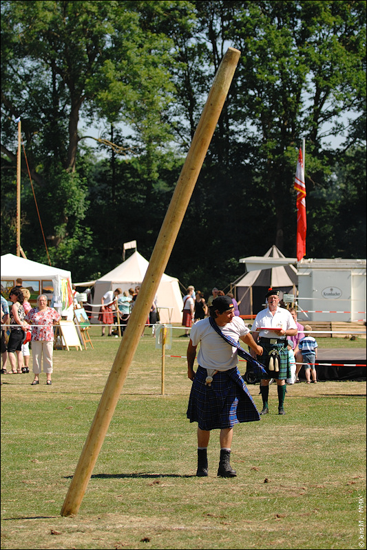 Highland Games 2010 D2X 5504 1a