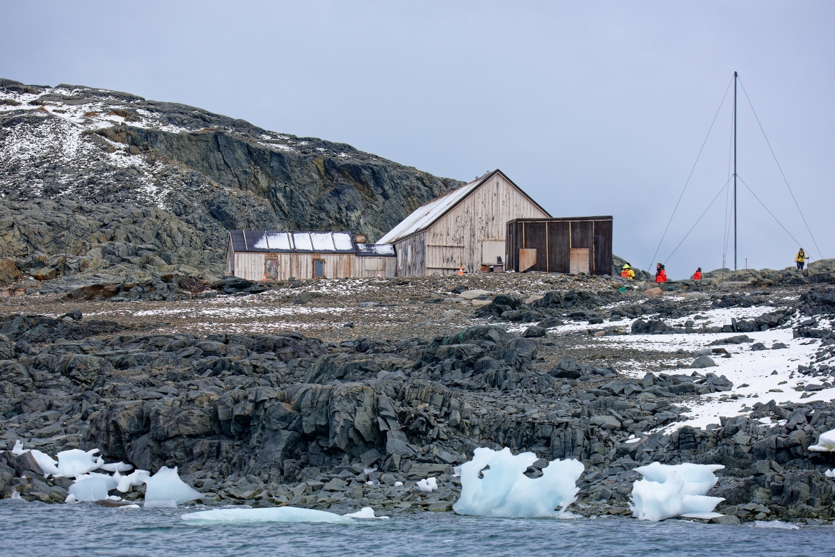 Horseshoe Island Research Station.jpg