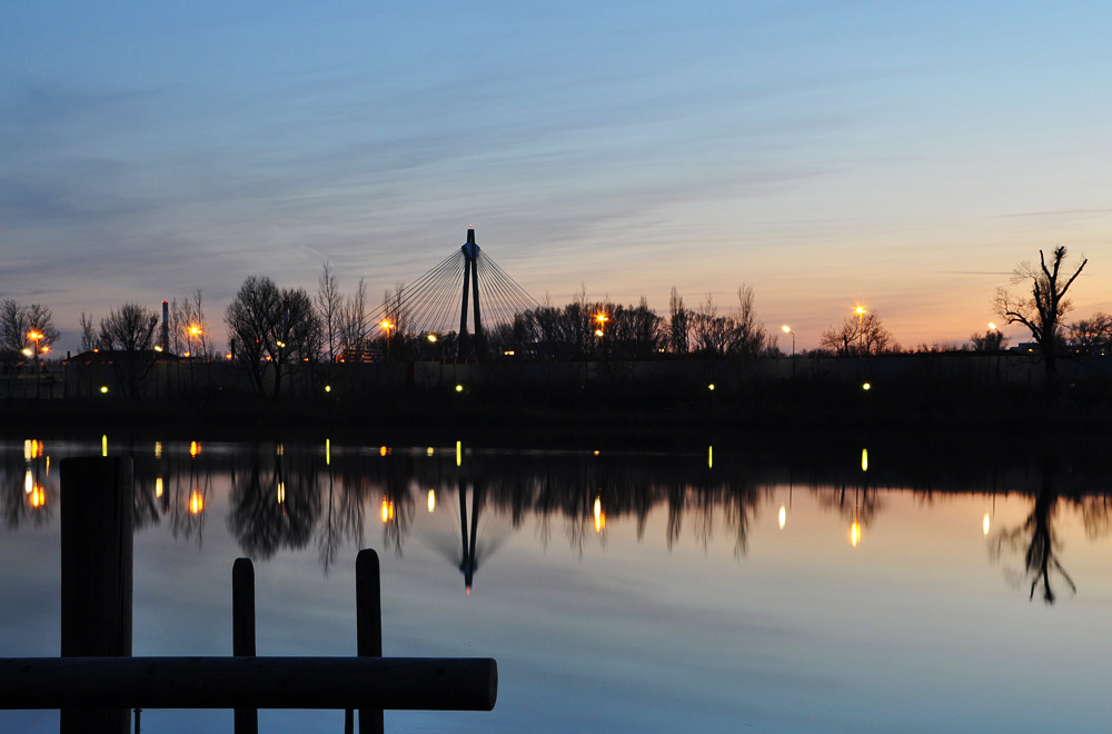 http://www.nikon-fotografie.de/vbulletin/showthread.php?t=119555