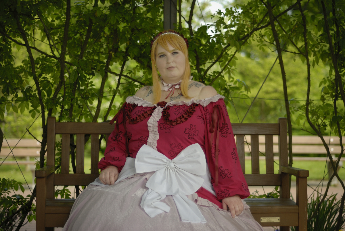 https://www.facebook.com/AtakisCosplayArt/
Als Lucy Heartfilia aus "Fairy Tail"