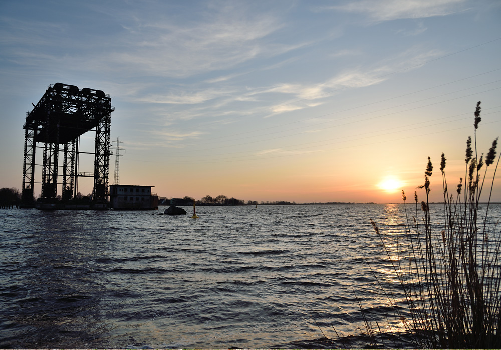 Hubbruecke Karnin, Sunset