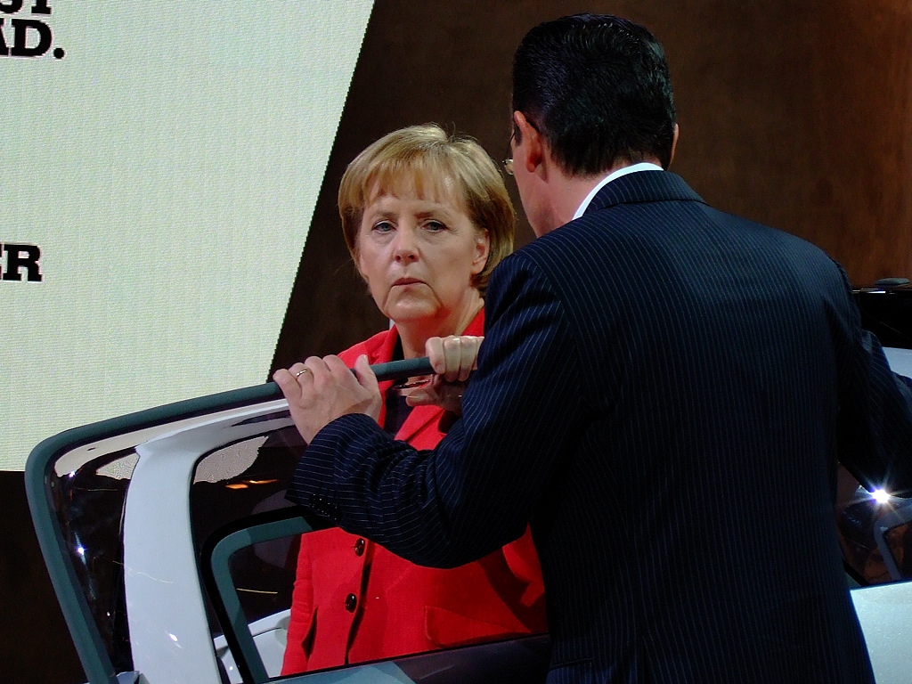 IAA 09   6