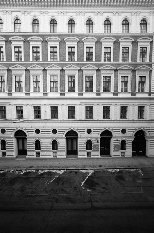 Img064 900