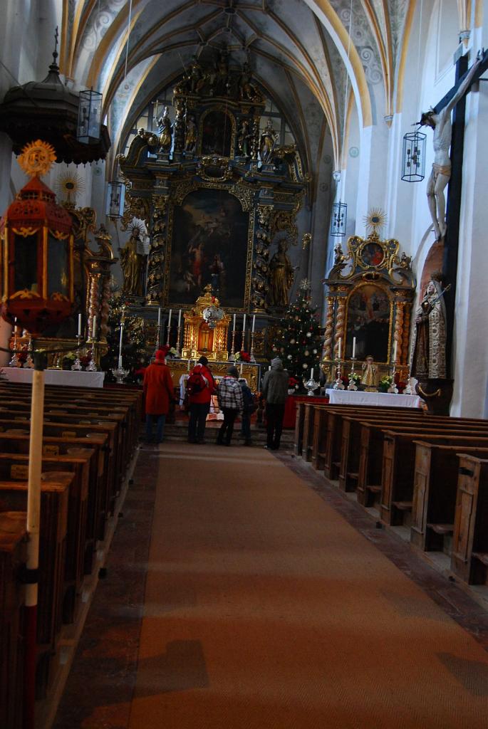 In der Kirche der Fraueninsel ca. 12 Jahrhundert