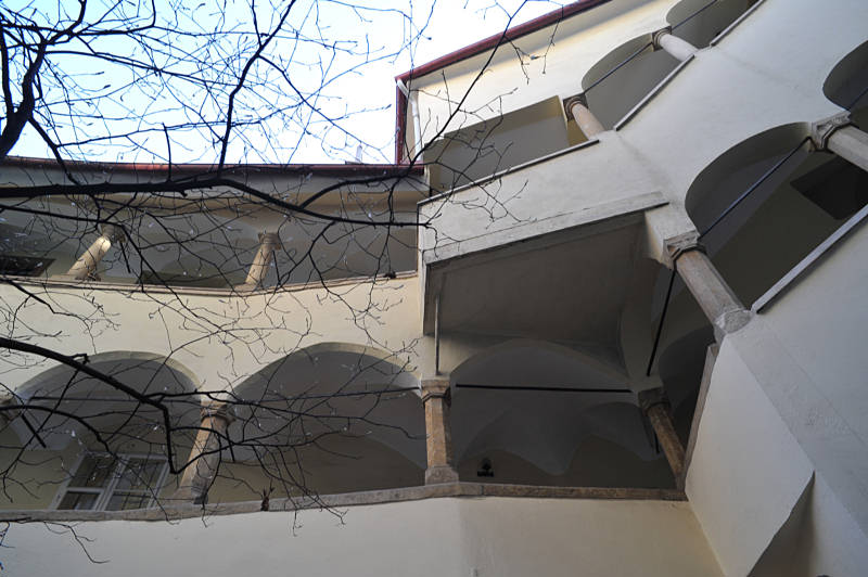 Innenhof-Sporgasse