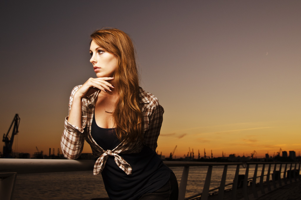 Isabell am Hafen