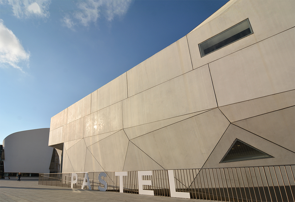 israel3 145a sm