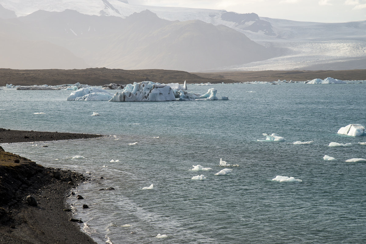 Jökulsarlon Eisberge3.jpg