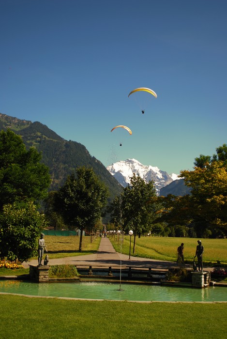 Jungfrau mit Gleitern