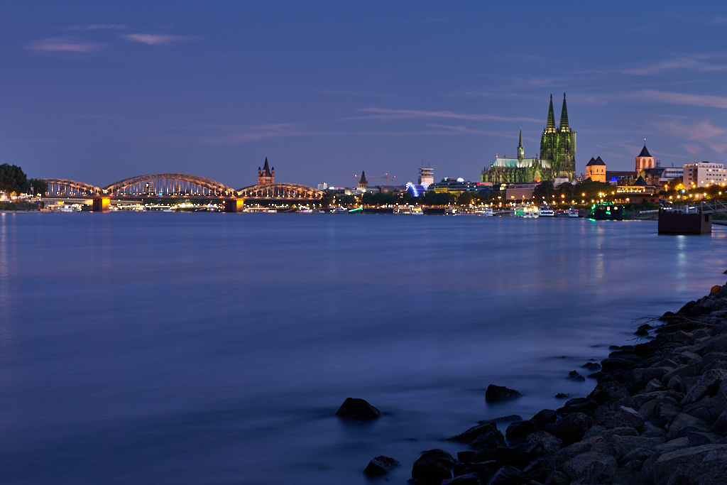 Köln_UnterZoobruecke_20190723_221205.jpg