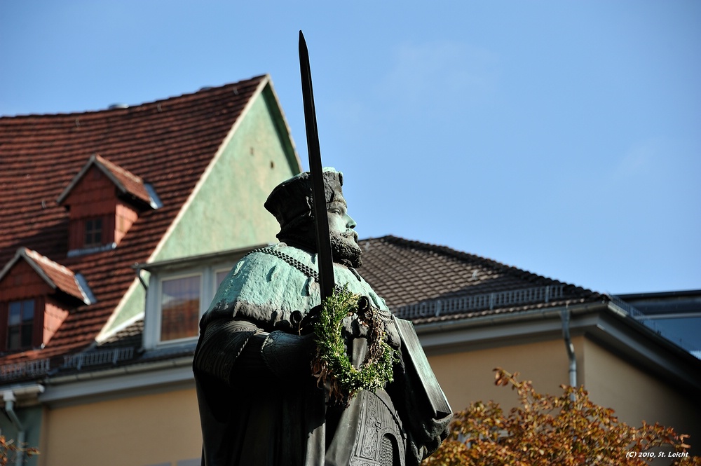 Kamera: D700
Brennweite: 135 mm
Blende: F6.3
Belichtungszeit: 1/500
ISO-Wert: 200