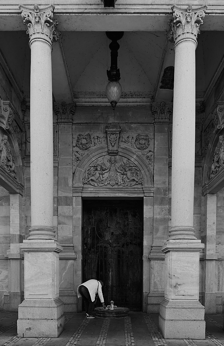 Karlovy Vary Brunnen 1