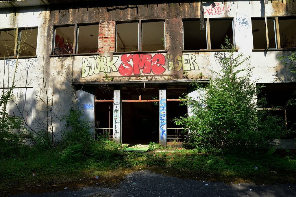 Kaserne im Wald 2