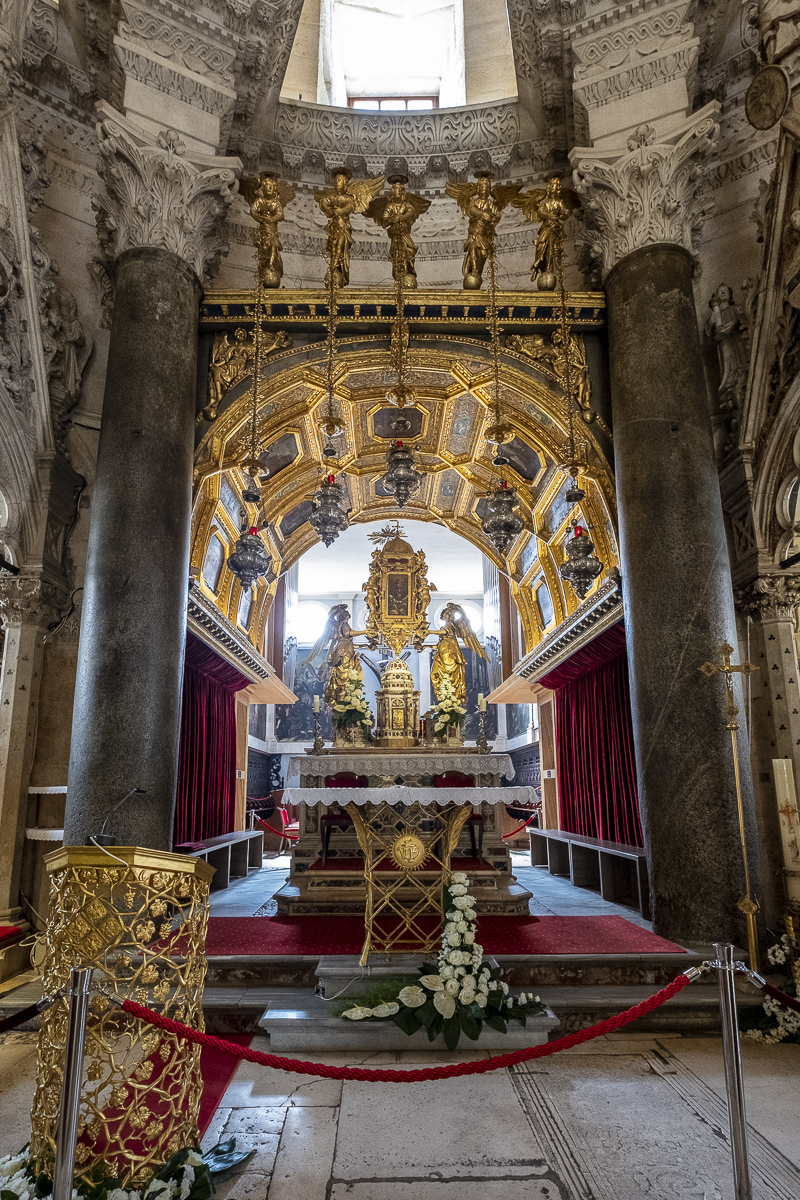 Kathedrale Split3.jpg