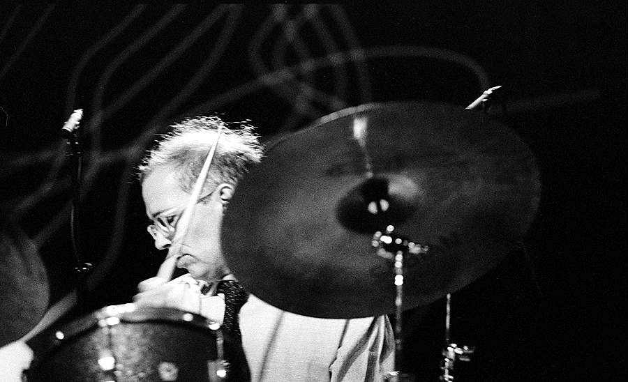 Kenny Wollesen