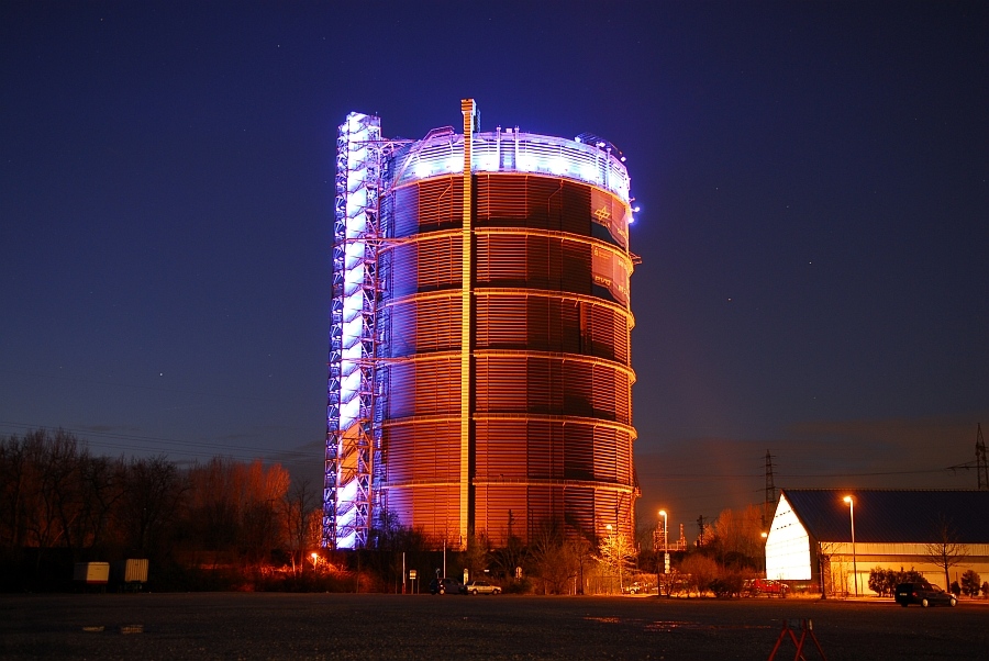 kenzaburo gasometer 1