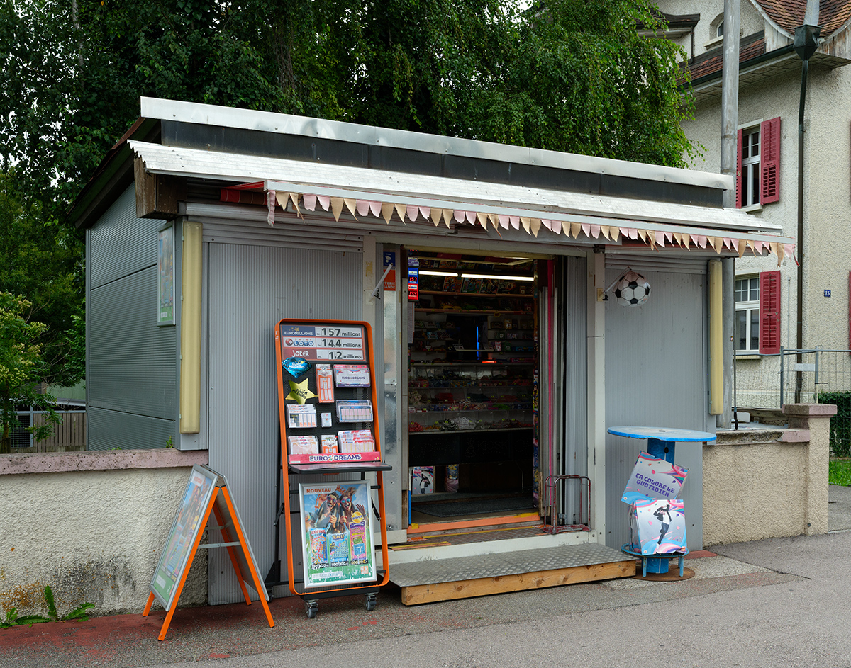 Kiosk.jpg