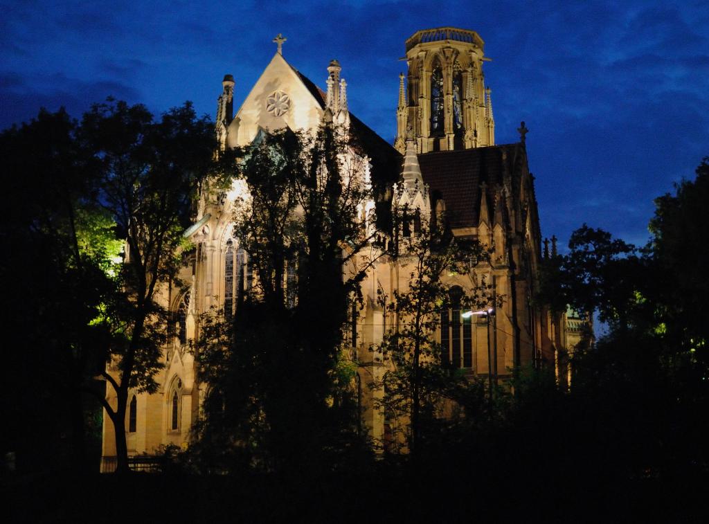 Kirche 2