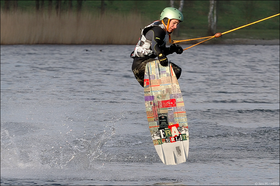 Kitesurfen D2X 2437 2

· http://www.nikon-fotografie.de/vbulletin/showpost.php?p=1215926&postcount=1321