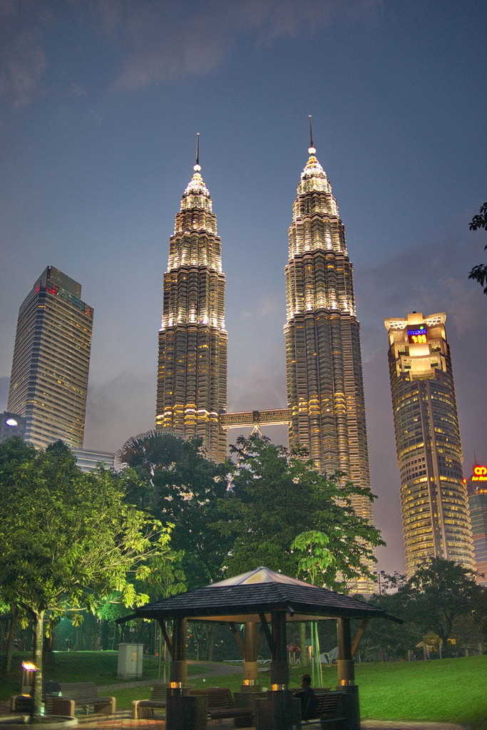 KLCC &amp; Petronas Tower